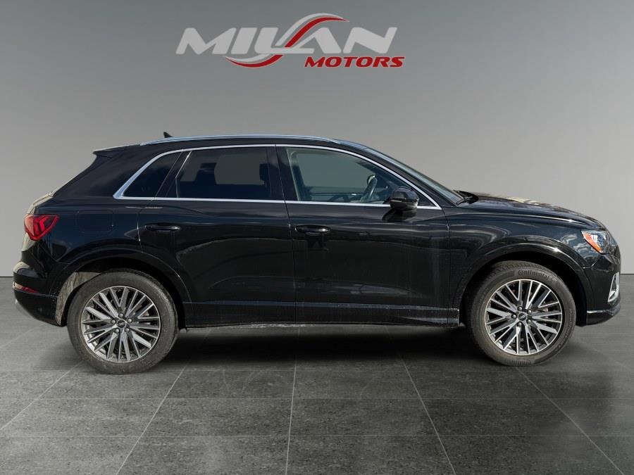 2022 Audi Q3 Premium - Photo 5