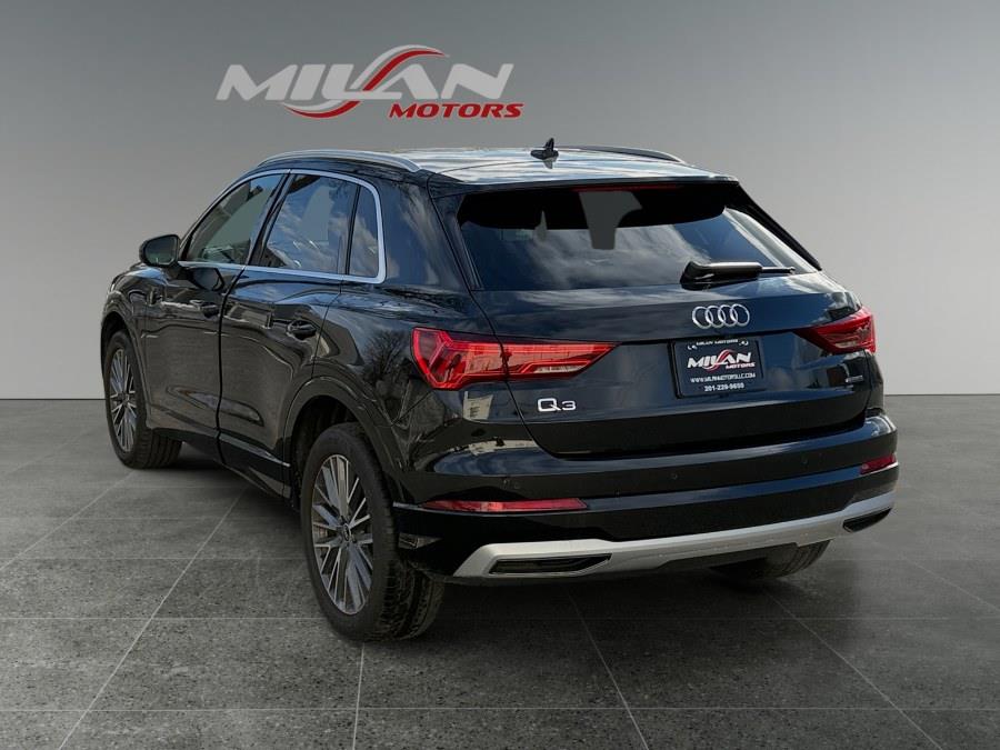 2022 Audi Q3 Premium - Photo 2