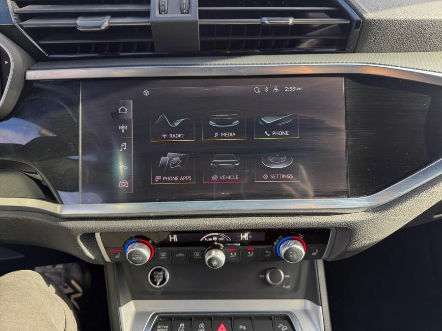 2022 Audi Q3 Premium - Photo 15