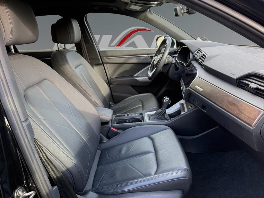 2022 Audi Q3 Premium - Photo 17