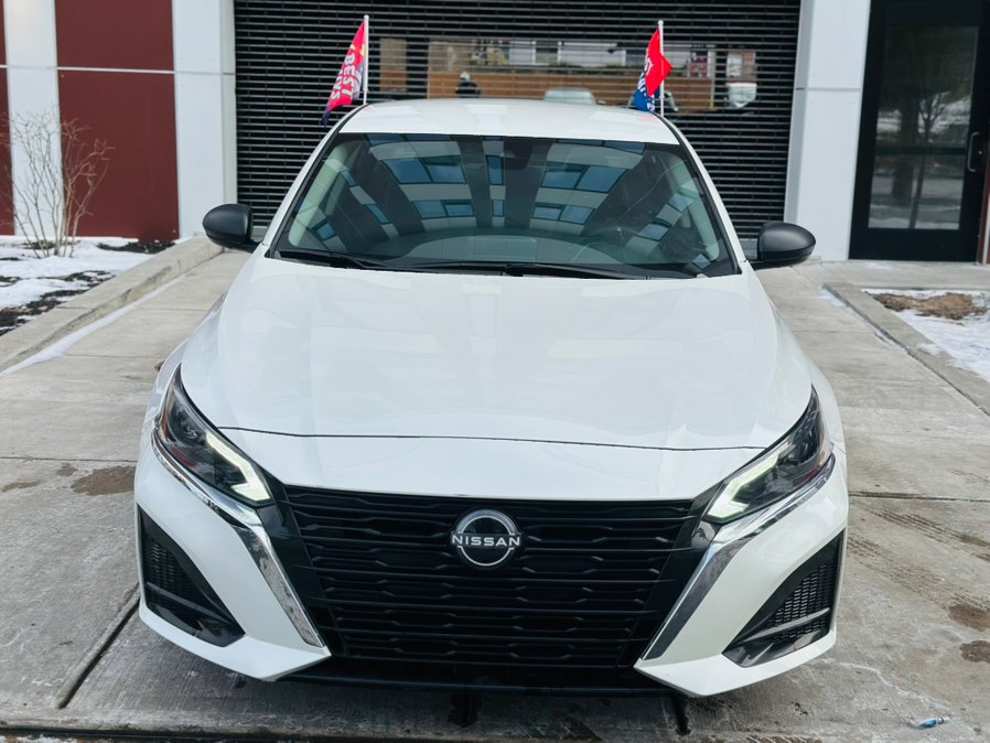 2024 Nissan Altima 2.5 SV's photo