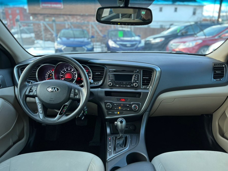 2013 Kia Optima LX - Photo 12