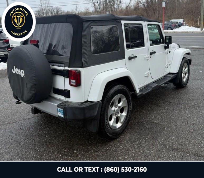 2015 Jeep Wrangler Unlimited Sahara - Photo 2