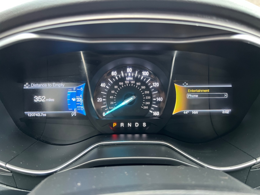 2017 Ford Fusion SE - Photo 13
