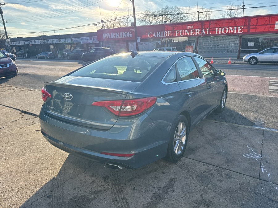2017 Hyundai Sonata SE - Photo 8