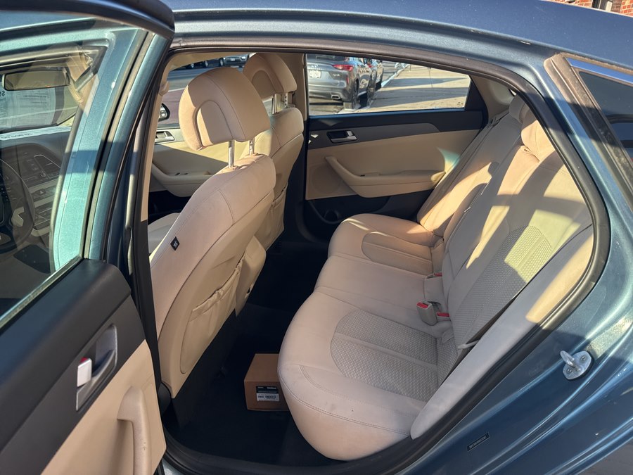 2017 Hyundai Sonata SE - Photo 25