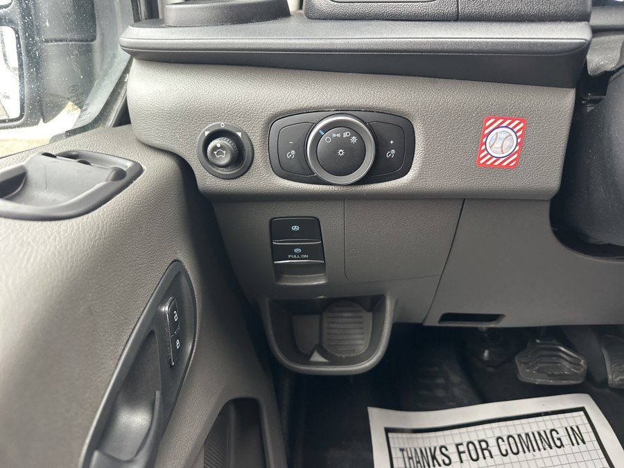 2024 Ford Transit Passenger Van XL - Photo 34