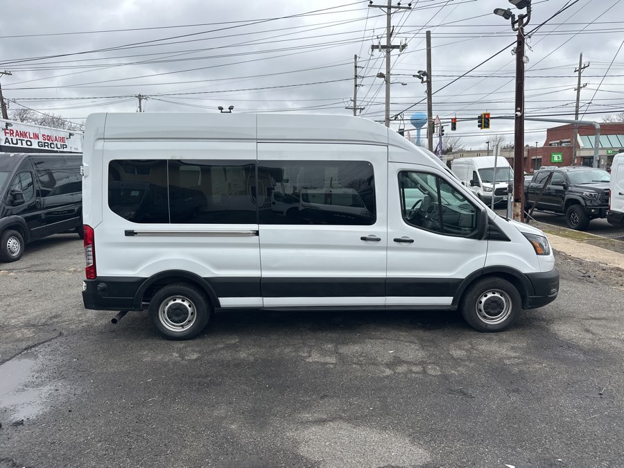 2024 Ford Transit Passenger Van XL - Photo 3