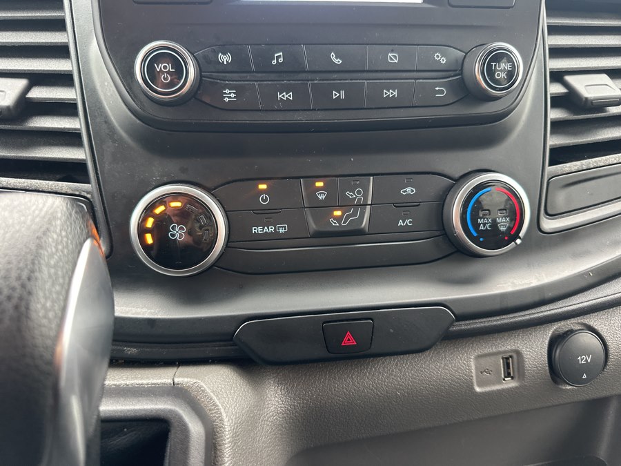 2024 Ford Transit Passenger Van XL - Photo 43