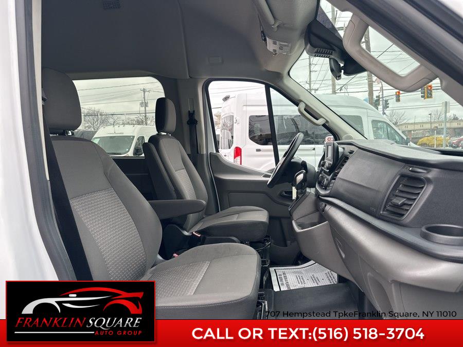 2024 Ford Transit Passenger Van XL - Photo 33