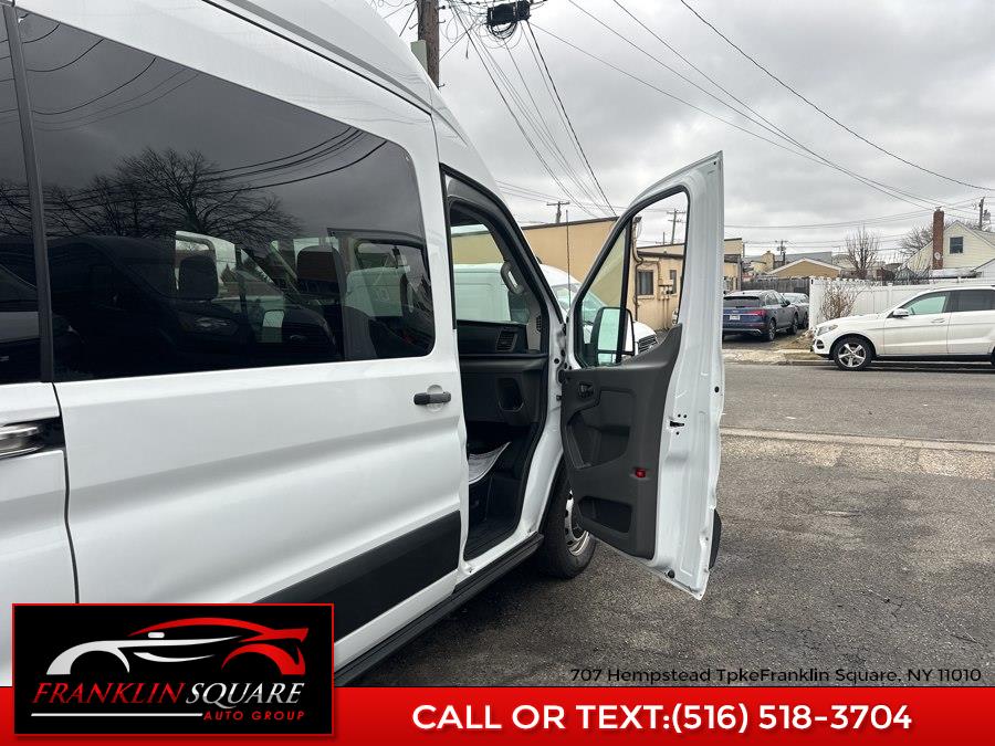 2024 Ford Transit Passenger Van XL - Photo 30