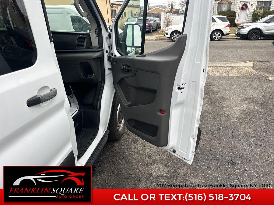 2024 Ford Transit Passenger Van XL - Photo 31