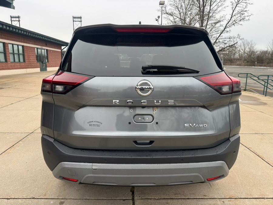 2021 Nissan Rogue SV - Photo 8