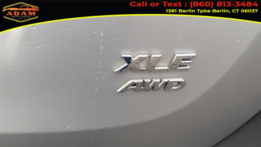 2015 Toyota RAV4 XLE - Photo 18