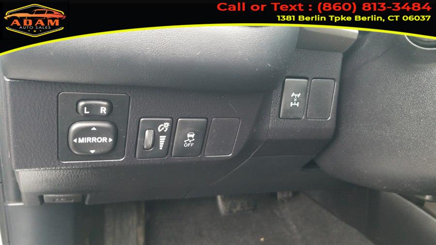 2015 Toyota RAV4 XLE - Photo 10