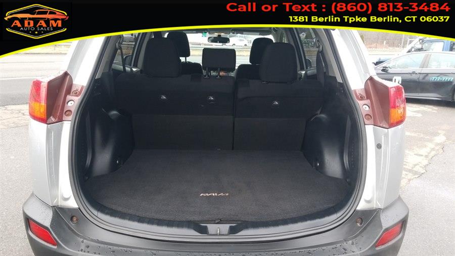 2015 Toyota RAV4 XLE - Photo 17