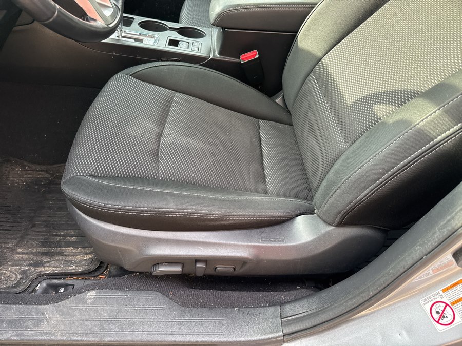 2015 Subaru Outback Premium - Photo 11