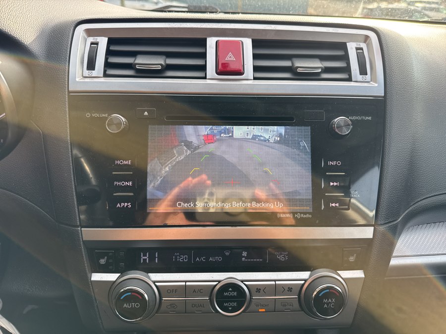 2015 Subaru Outback Premium - Photo 17