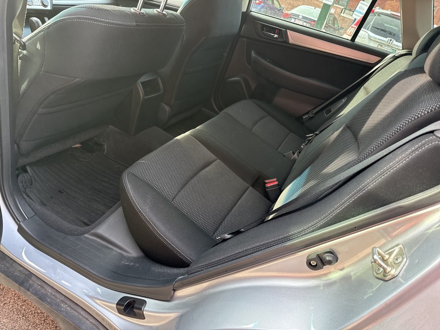 2015 Subaru Outback Premium - Photo 9