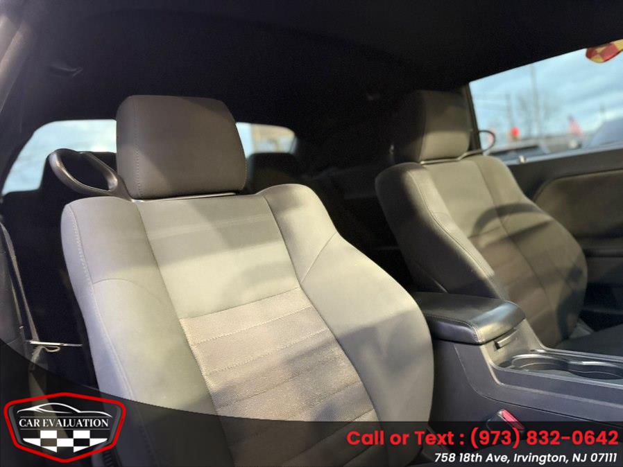 2010 Dodge Challenger SE - Photo 13