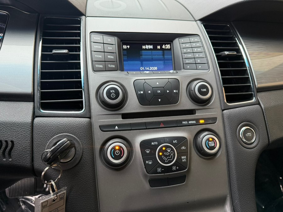 2019 Ford Taurus SEL - Photo 30