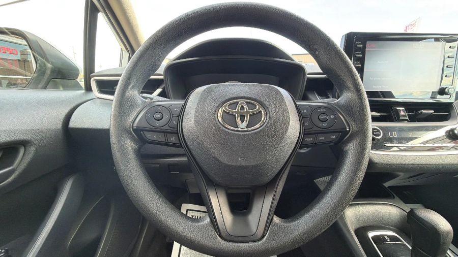 2022 Toyota Corolla LE - Photo 11