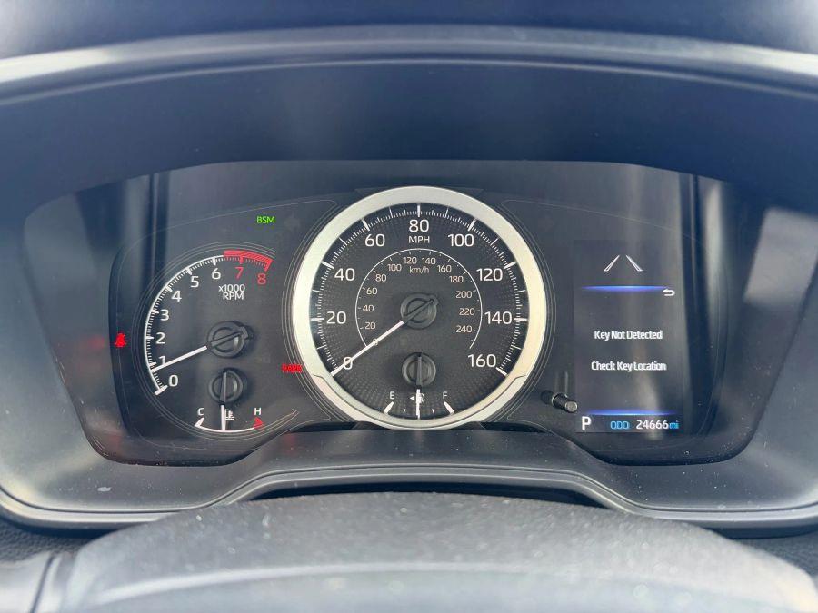 2022 Toyota Corolla LE - Photo 10