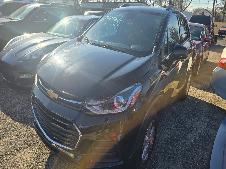 Used 2017 Chevrolet Trax in Patchogue, New York | Romaxx Truxx. Patchogue, New York