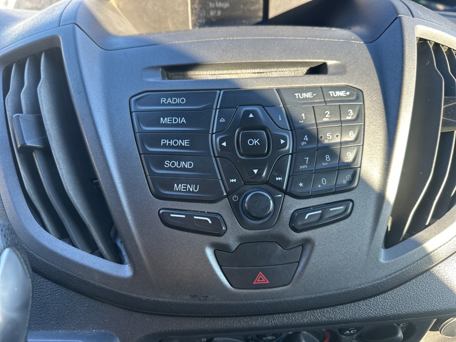 2018 Ford Transit Wagon XL - Photo 31