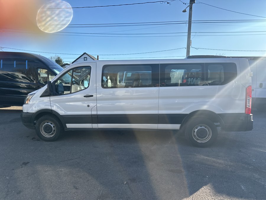 2018 Ford Transit Wagon XL - Photo 7