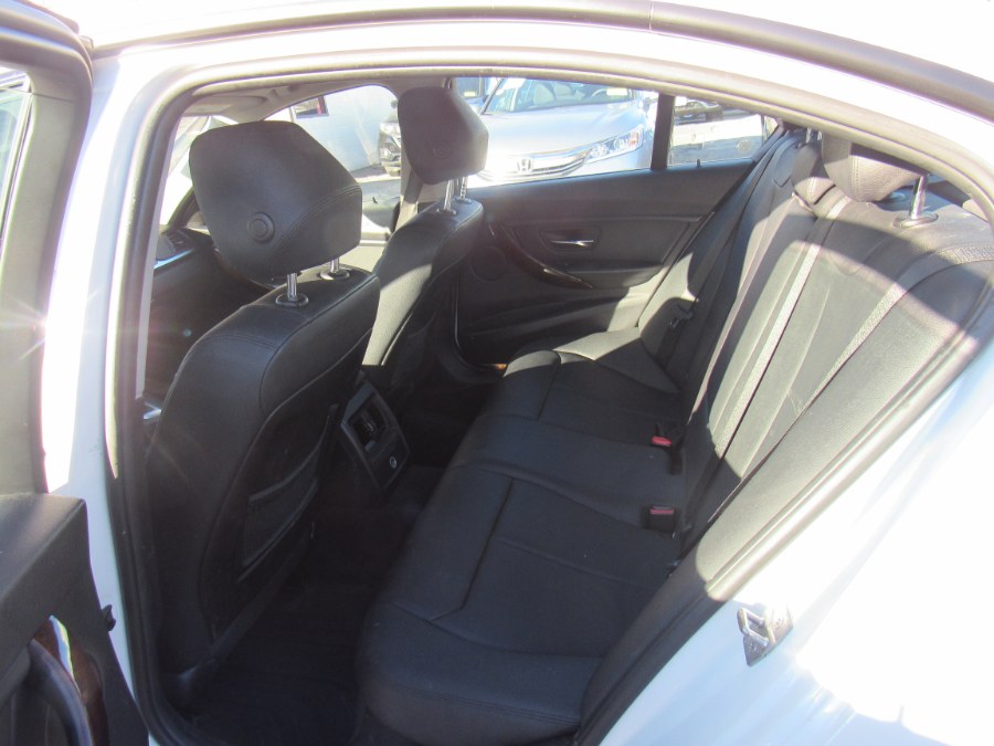 2013 BMW 3 Series 320i - Photo 26