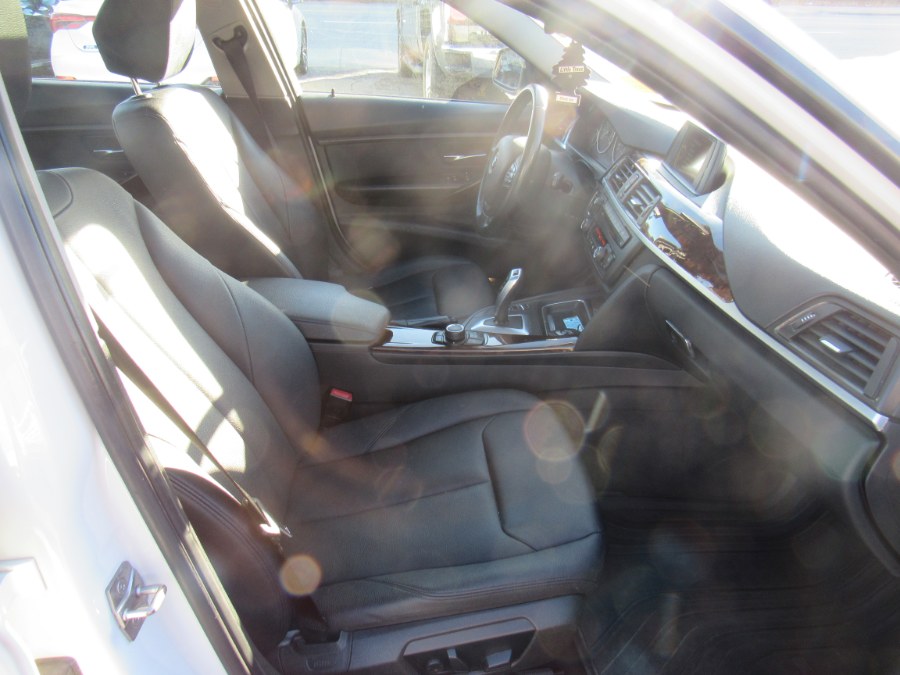 2013 BMW 3 Series 320i - Photo 28