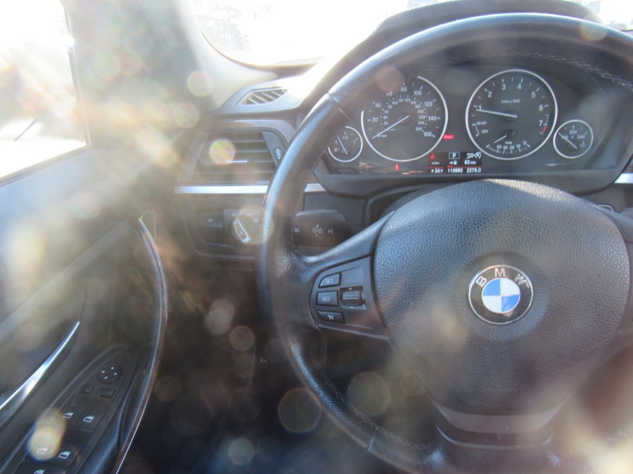 2013 BMW 3 Series 320i - Photo 11