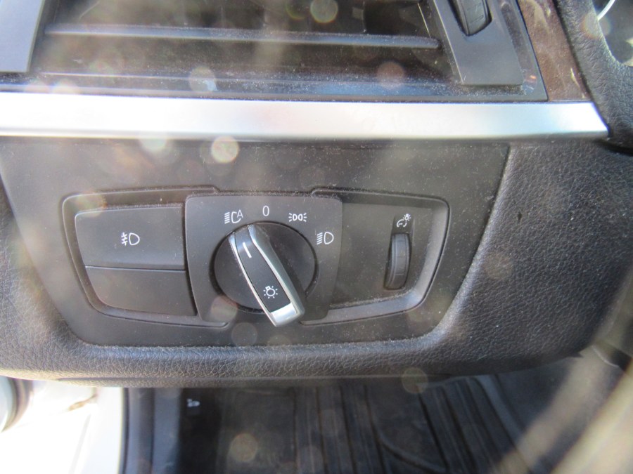 2013 BMW 3 Series 320i - Photo 23