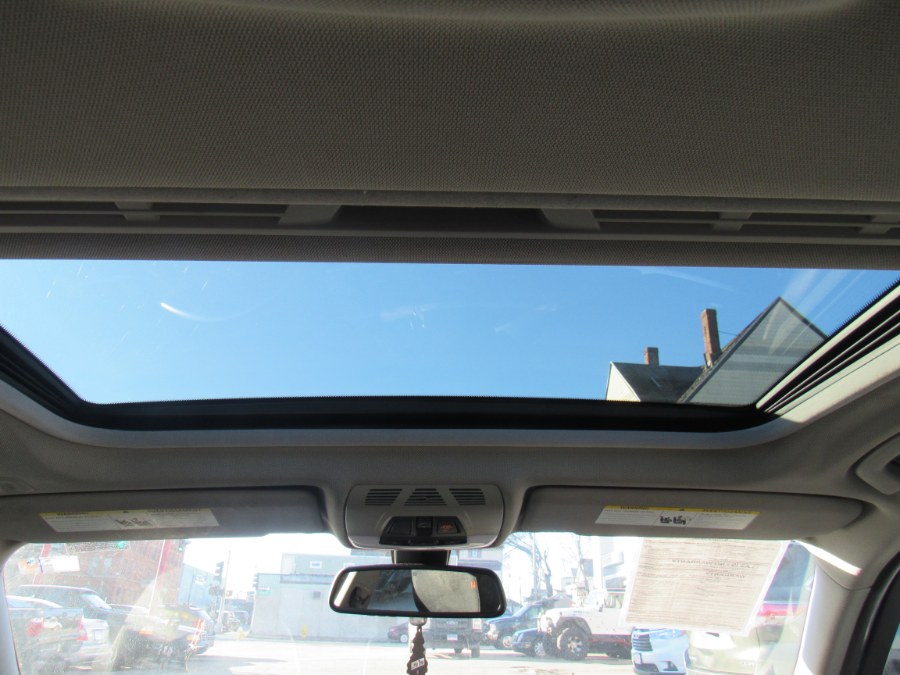 2013 BMW 3 Series 320i - Photo 22