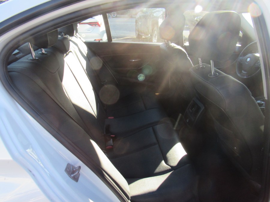 2013 BMW 3 Series 320i - Photo 30