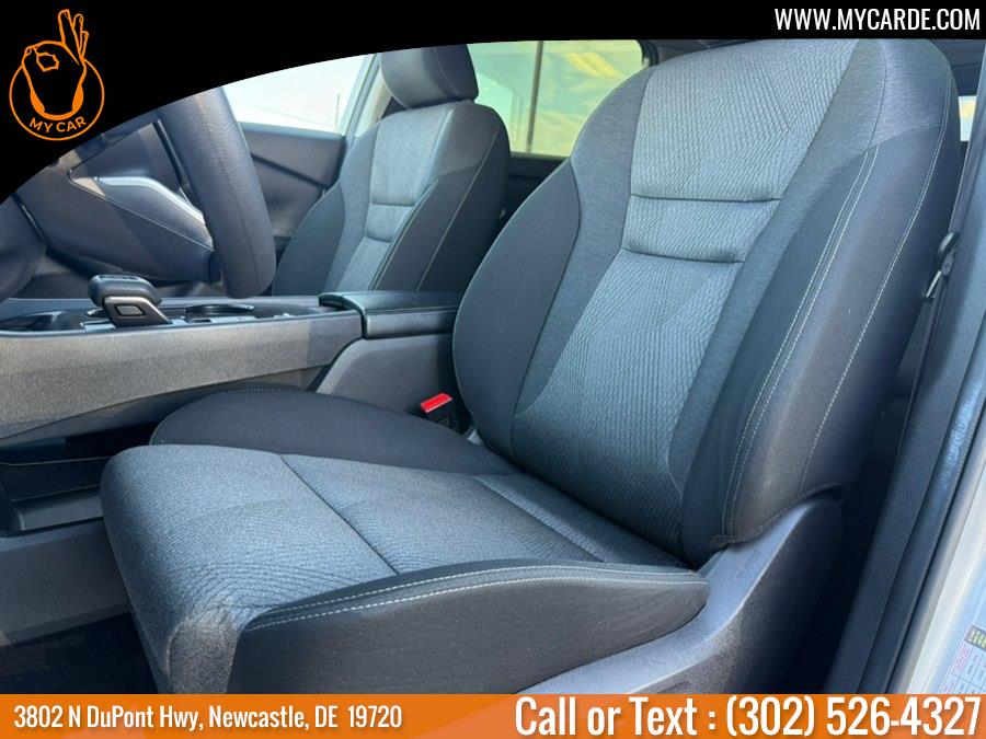 2024 Nissan Rogue SV - Photo 22
