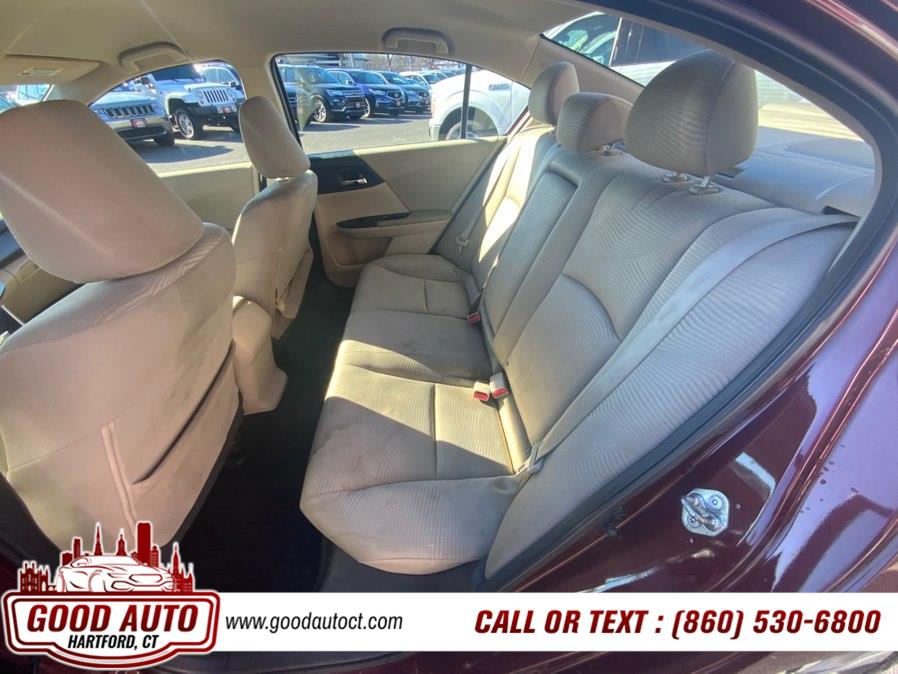 2015 Honda Accord LX - Photo 11