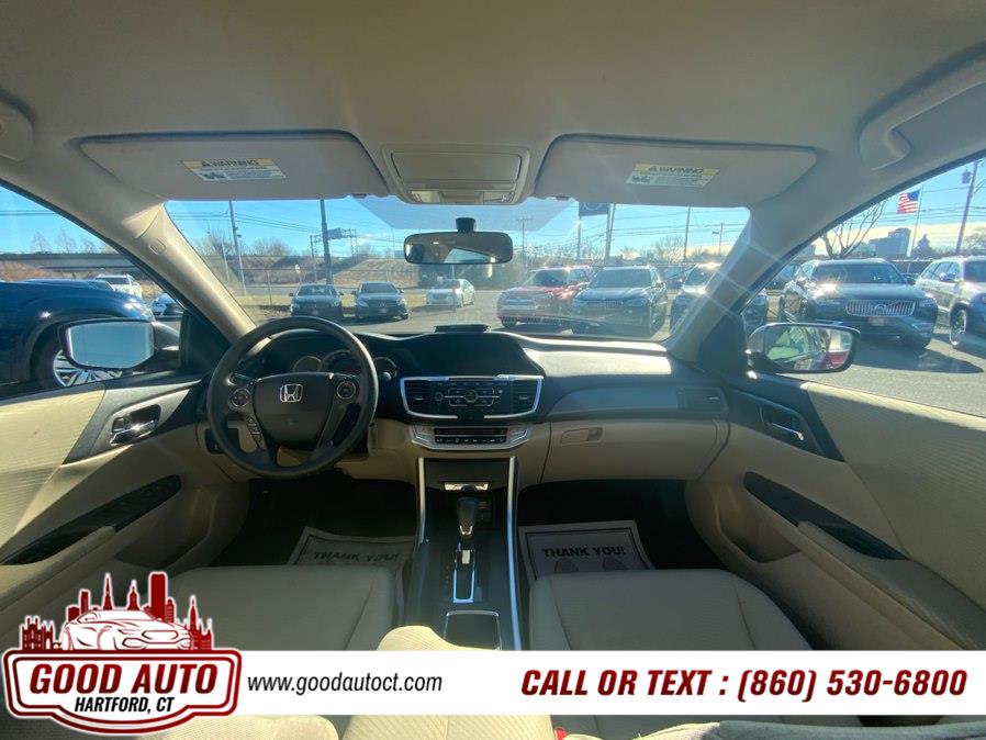 2015 Honda Accord LX - Photo 16