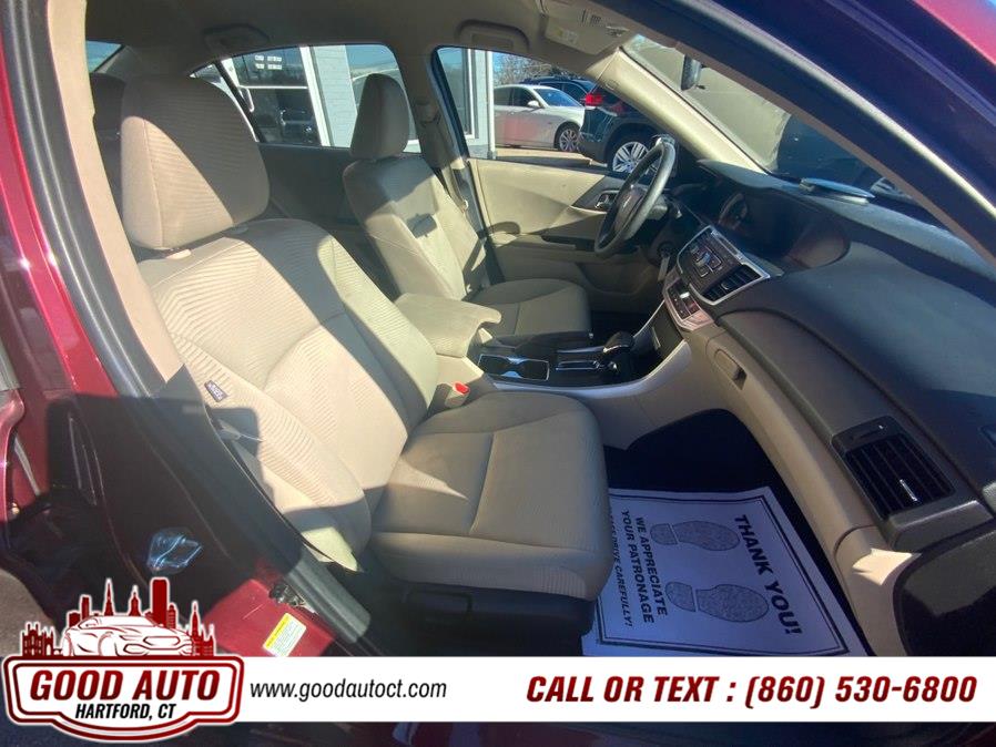 2015 Honda Accord LX - Photo 13