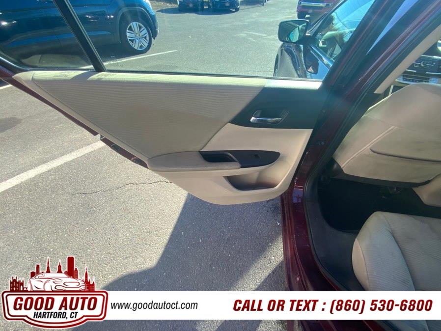 2015 Honda Accord LX - Photo 10
