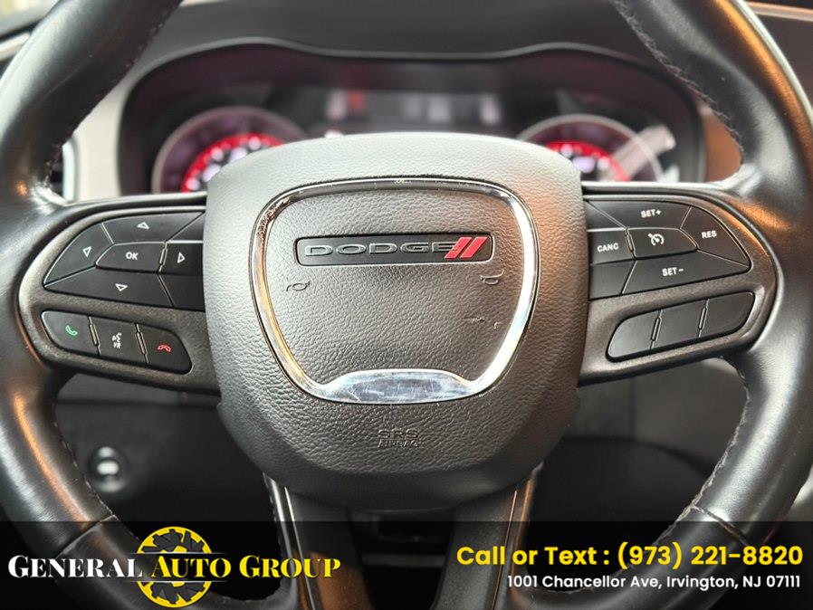 2022 Dodge Charger SXT - Photo 19