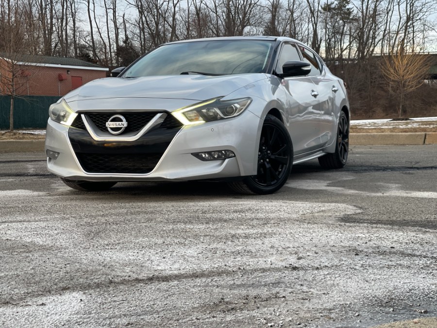 Silver 2017 Nissan Maxima SL FWD Sedan Front-Wheel Drive Automatic