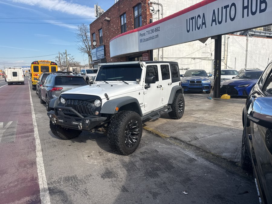 Used 2017 Jeep Wrangler Unlimited in Brooklyn, New York | Utica Auto Hub Inc. Brooklyn, New York