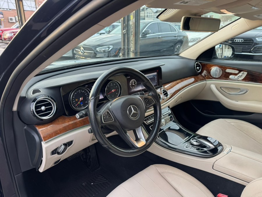 2018 Mercedes-Benz E-Class E300 - Photo 10
