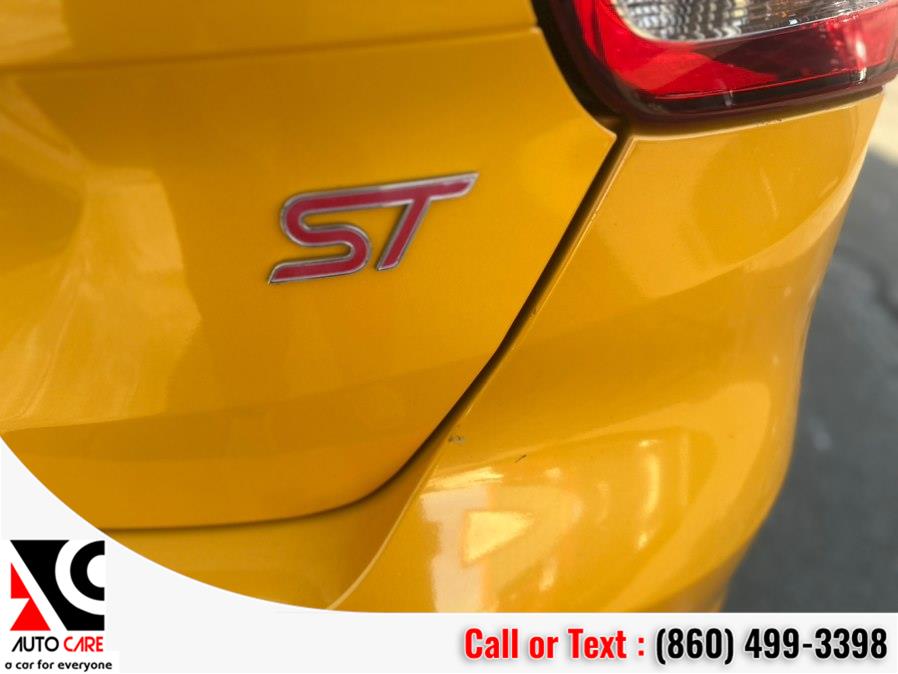2016 Ford Focus ST - Photo 13
