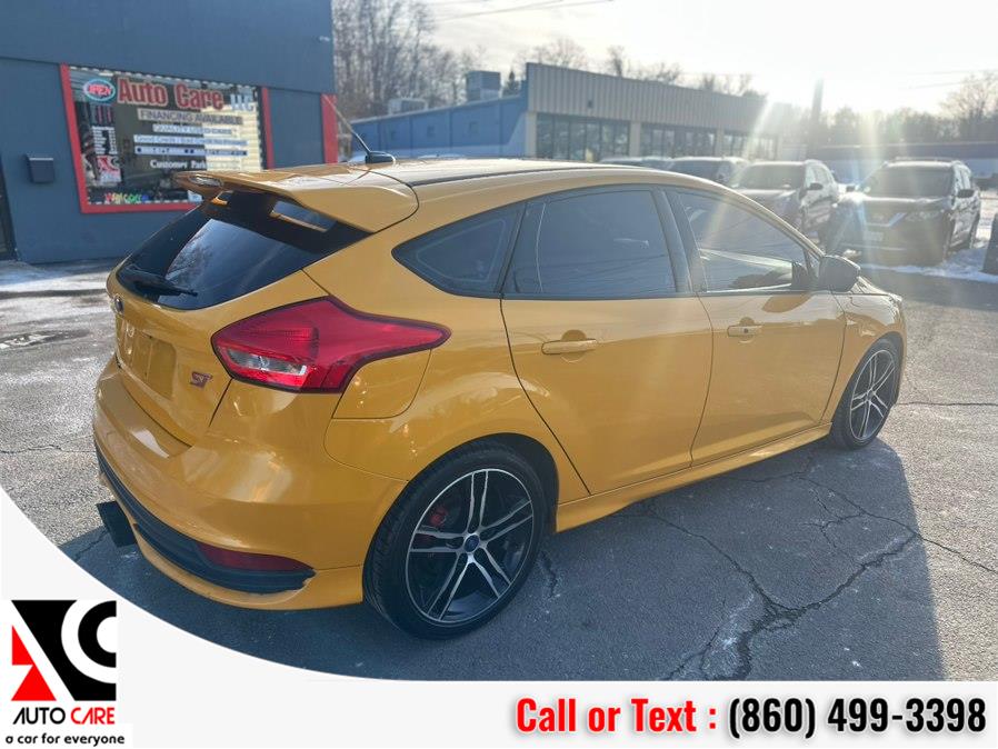 2016 Ford Focus ST - Photo 8