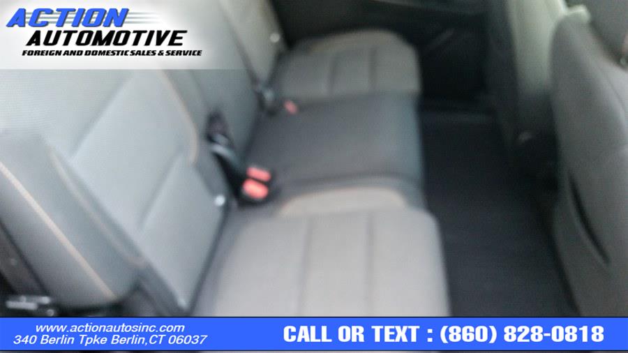 2020 Chevrolet Traverse LS - Photo 11
