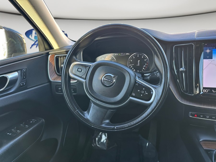 2021 Volvo XC60 Momentum - Photo 15