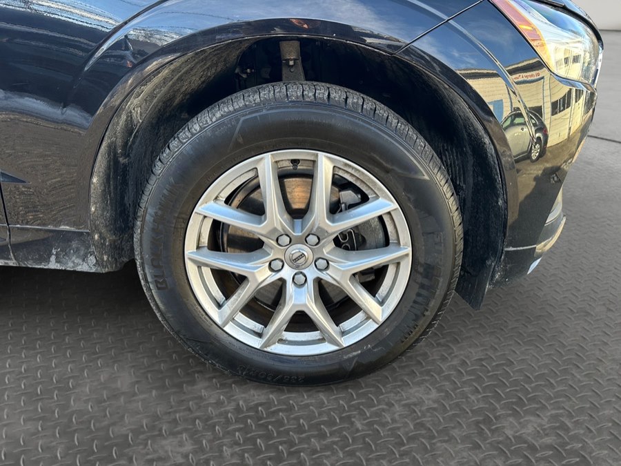2021 Volvo XC60 Momentum - Photo 11